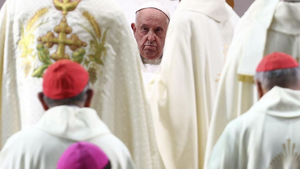 Konspirasi Gedung Putih dan Epstein Buat Gulingkan Paus Terbongkar