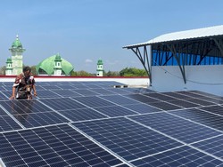 Mengenal Panel Surya dan Pabrik Terbesarnya di Indonesia
