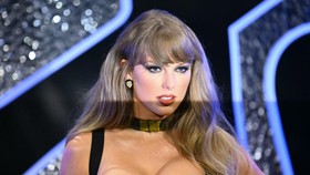 Taylor Swift Kini Berpeluang Beli Lagi Master Album Lama