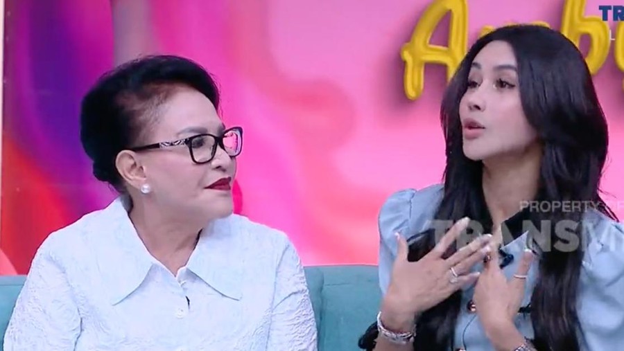 Bebizie Bebizie akur dengan Mpok Atiek.