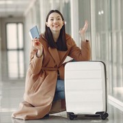 Jangan Sampai Tertinggal! 5 Barang Ini Wajib Ada di Tas Kabin Pesawat