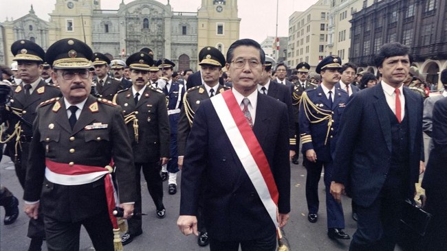 Eks Presiden Peru Alberto Fujimori meninggal dunia di usia 86 tahun pada Rabu (12/9) karena mengidap kanker.