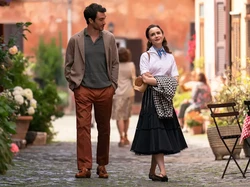 Asisten Sutradara Meninggal, Syuting Emily in Paris Season 5 Dihentikan