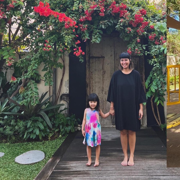 <p>Lama tak terdengar, pemilik nama lengkap Anneke Tri Hapsari Jodi itu sudah pindah ke Bali, Bunda. Ia menetap di Pulau Dewata sejak dikaruniai anak dari pernikahannya dengan Spencer Jeremiah. (Foto: Instagram @annekejd)</p>