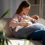 Biar ASI Lancar, Ini Daftar Makanan Terbaik untuk Ibu Menyusui