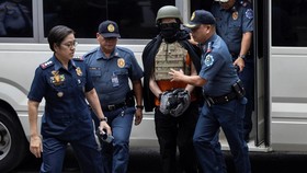 FOTO: Pendeta Filipina Quiboloy 'Putra Tuhan' Ditangkap Polisi