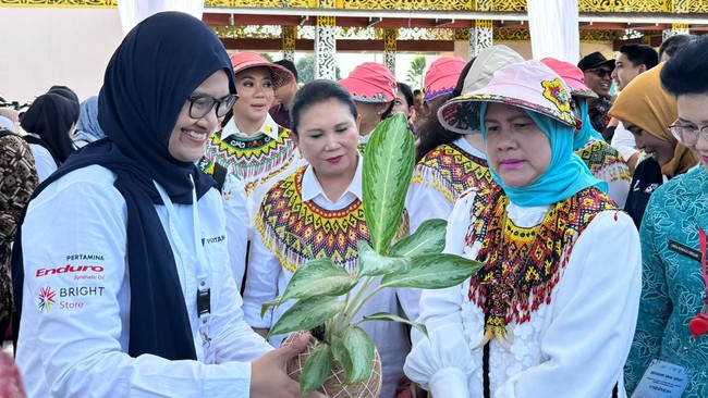 Pertamina Group turut berpartisipasi dalam kunjungan kerja Ibu Negara, Iriana Jokowi, bersama OASE di Kalimantan Timur, Kamis (12/9).