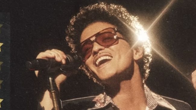 Lagu "It Will Rain" adalah karya populer dari Bruno Mars yang dirilis pada 2011. Berikut lirik lagu "It Will Rain" dan terjemahannya.