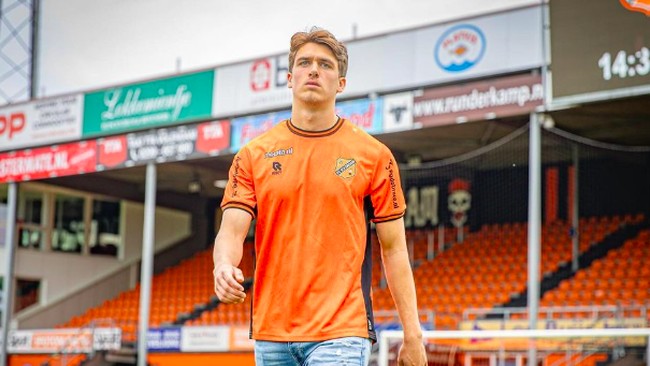Erick Konfirmasi Zijlstra Jadi Calon Pemain Naturalisasi Baru Timnas PSSI proses naturalisasi Mauro Zijlstra untuk Timnas Indonesia. Striker FC Volendam ini diharapkan memperkuat skuad Garuda di Kualifikasi Piala Dunia 2026.