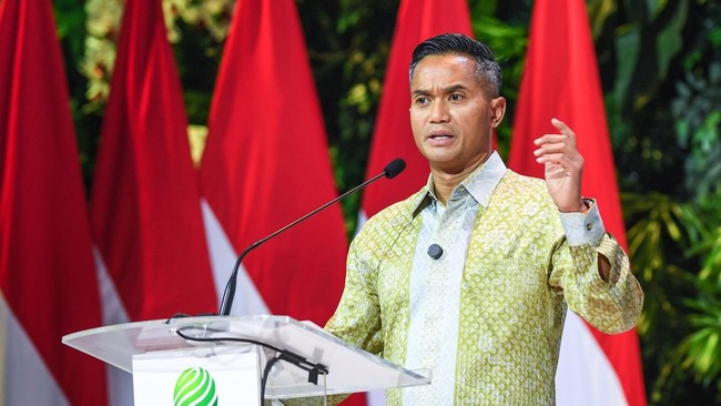Anindya menegaskan setiap pengurus Kadin harus menjalankan pakta integritas, mengikuti AD/ART dan menindak keras tindakan yang mengganggu investasi.