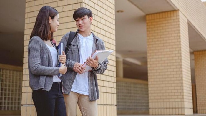 Orang yang IQ rendah kesulitan untuk beradaptasi di lingkungan baru. Mereka tidak punya mentalitas untuk cari solusi.