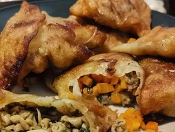 Viral! Martabak Madura Mak Ndut Rp 3.000 yang Gurih Padat Isiannya