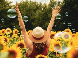 Apa itu Self-Esteem? Berikut Pengertian, Jenis, dan Cara Meningkatkannya