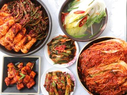 15 Makanan Fermentasi yang Baik untuk Kesehatan Tubuh dan Kandungannya