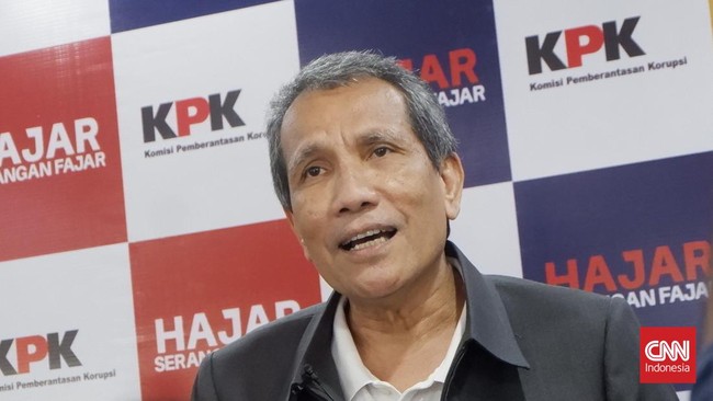 KPK menargetkan menyelesaikan kajian mengenai dugaan gratifikasi pesawat jet pribadi Kaesang Pangarep dalam waktu tujuh hari kerja.