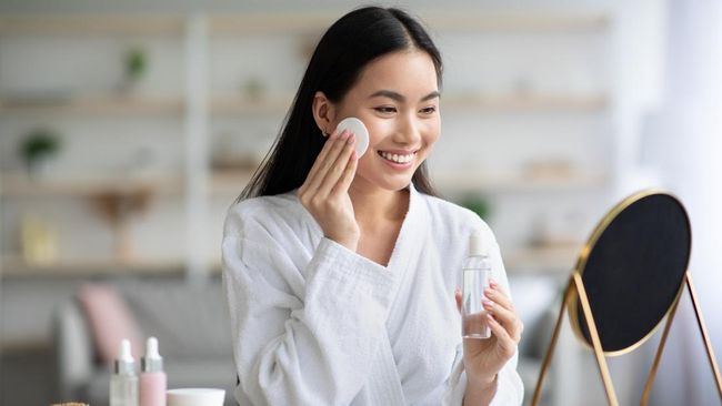 10 Rekomendasi Hydrating Toner Terbaik agar Wajah Lebih Sehat dan Cerah