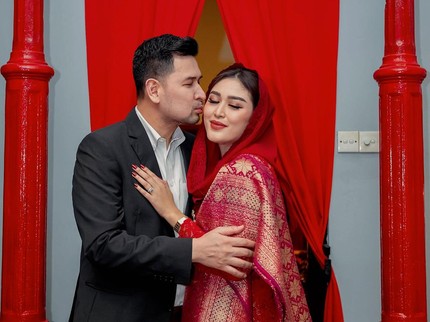 Terpopuler: Potret Nuri Shaden dan Hikmal Abrar Langgeng Nikah 15 Tahun