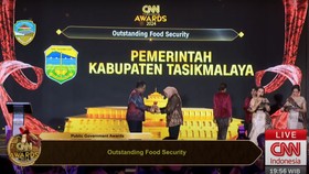 Pemkab Tasikmalaya Terima Penghargaan Outstanding Food Security
