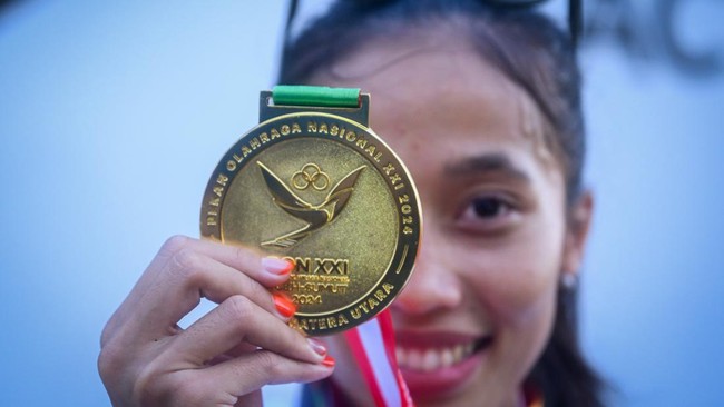 Kontingen DKI Jakarta masih menempati peringkat teratas dalam klasemen perolehan medali PON XXI Aceh-Sumut 2024.