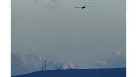 FOTO: Saling Tembak Roket, Hizbullah vs Israel di Ambang Perang Besar