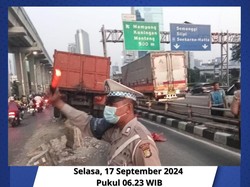 Truk Tabrak Separator Busway di Gatsu Sudah Dievakuasi, Lalin Masih Macet