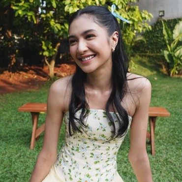 Ternyata Menurut Mikha Tambayong Arti Cantik Itu Bukan Hanya Wajah Menawan
