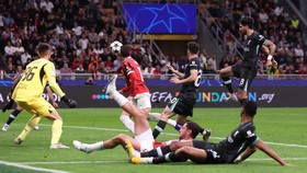 FOTO: Liverpool Buat AC Milan Terkapar di San Siro