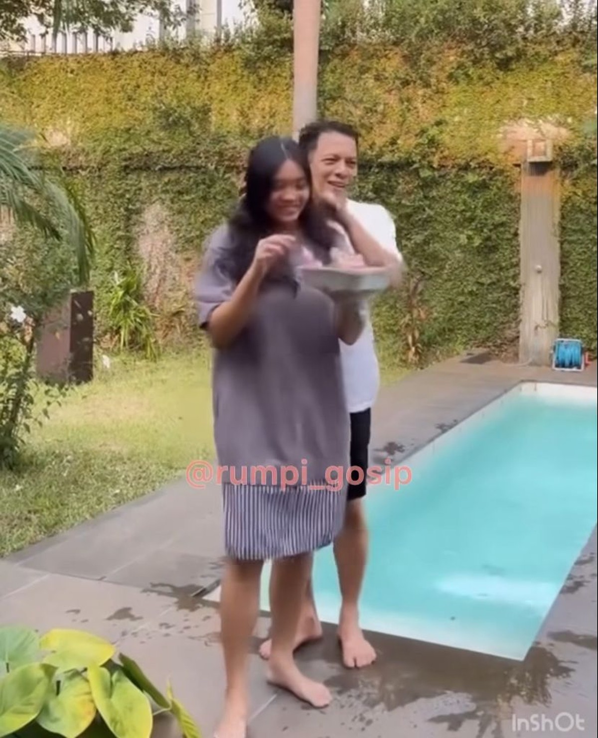 Alleia dan Ariel NOAH