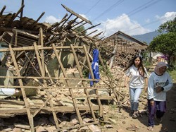 Trauma Mendalam Anis Terpisah Maut dengan Anak Usai Gempa Bandung