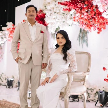 Kunci Sukses Dustin Tiffani Pikat Hati Ditha Rizky Amalia hingga Menikah