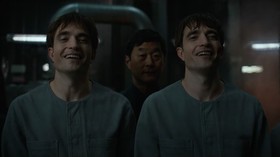 Trailer Mickey 17, Kloning Robert Pattinson Dibunuh Satu per Satu