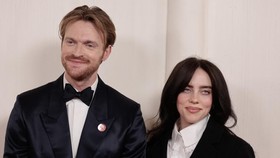 Billie Eilish dan Finneas Umumkan Dukung Kamala Harris di Pilpres AS