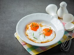 Apakah Makan Telur Tiap Hari Bisa Picu Keracunan? Ini Faktanya