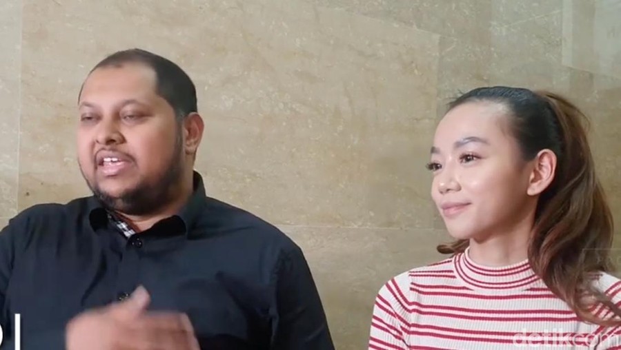Jessica Felicia Jessica Felicia usai jalani pemeriksaan di Bareskrim.