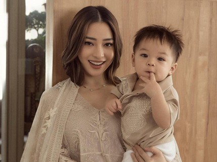 Potret Nikita Willy Dapat Kejutan Baby Shower Bertema Labubu