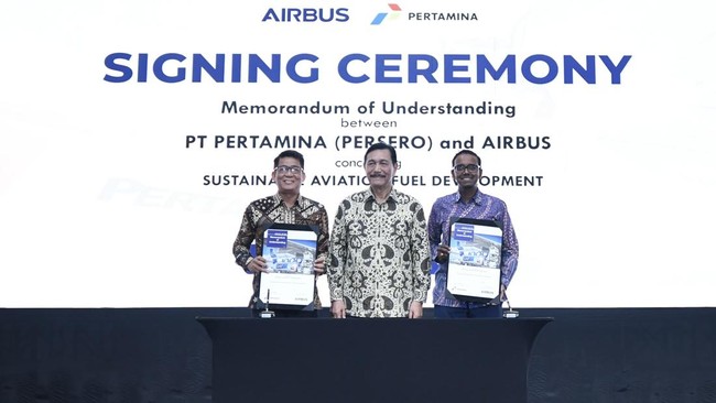 PT Pertamina jalin kerja sama strategis bersama dengan Airbus untuk menjajaki peluang pengembangan ekosistem bahan bakar penerbangan berkelanjutan.