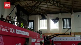 VIDEO: Jendela Venue Basket PON Aceh Pecah, Sejumlah Orang Terluka