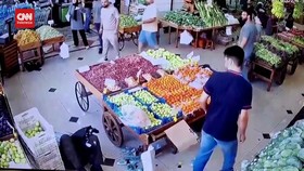 VIDEO: Detik-detik Ratusan Pager di Lebanon Meledak, 9 Orang Tewas