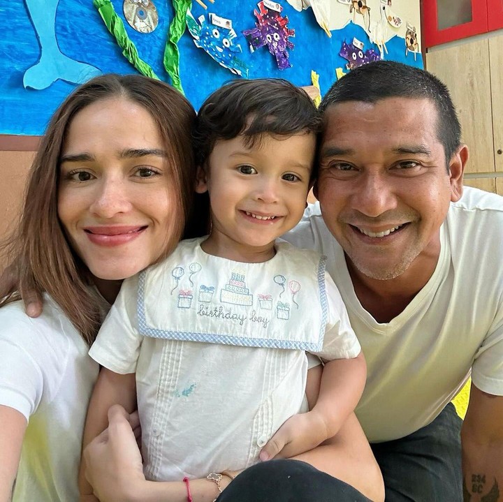 <p>Aktris sekaligus model Yasmine Wildblood dan sang suami, Abi Yapto, belum lama ini merayakan ultah sang putra. Anak laki-laki yang diberi nama Yannick Abishalom Budisatrio Soerjosoemarno ini lahir pada 28 Agustus 2022 dan baru genap berusia 2 tahun. (Foto: Instagram @yaswildblood)<br /><br /><br /></p>