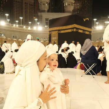 Jennifer Coppen Sebut Kamari Liat Dali di Makkah: Kamu Pasti Ada di Sini Kan?