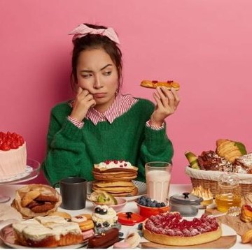 4 Makanan Tidak Sehat yang Perlu Dihindari di Usia Muda, Bisa Picu Batu Empedu!