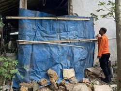 Rumah Warga di Cigombong Bogor Rusak Imbas Gempa Bandung