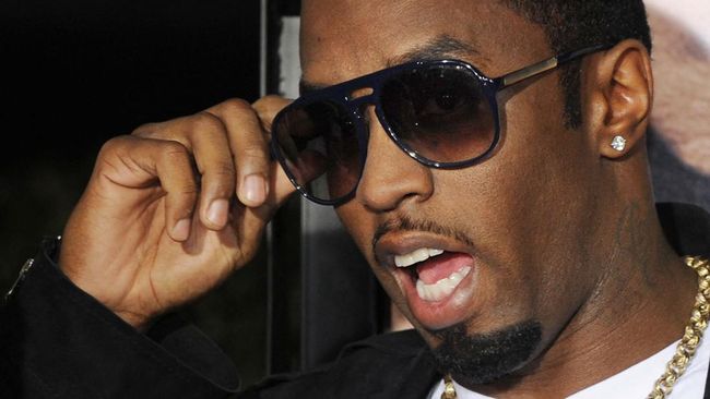Pengacara mengatakan Sean Diddy Combs ingin bersaksi di sidang hadapi dakwaan tentang perdagangan seks dan pemerasan.