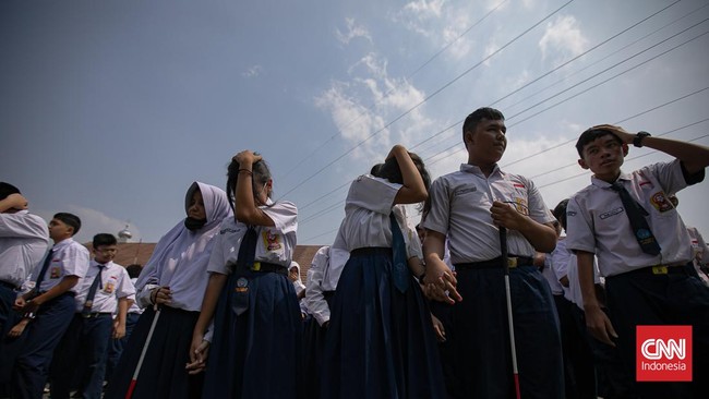 Kadisdik DKI membeberkan jadwal SPMB 2025 untuk jenjang SD, SMP, dan SMA/SMK di Jakarta bulan depan.