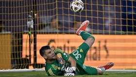 Maarten Paes Cedera, Kiper Indonesia Absen Saat Dallas vs Earthquakes