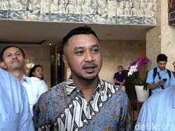 Giring Ganesha Antusias Sambut Lebaran, Pertama Kali Salat di Istiqlal