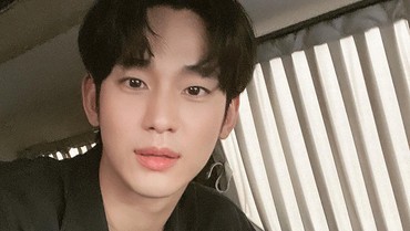 img-title Jawaban Tak Terduga Kim Soo Hyun Saat Diminta Fans Nikahi Kim Ji Won