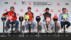 Salah Makan, Marquez Mendarat saat Dalam Toilet Pesawat di Indonesia