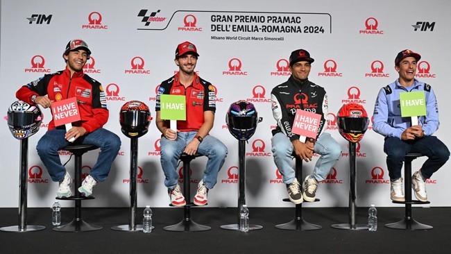Juara dunia MotoGP enam kali, Marc Marquez, mengaku sempat terpaksa mendarat di dalam toilet pesawat saat berada di Indonesia.