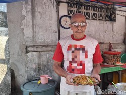Penjual Pangsit yang Dulu Viral Sempat Diundang Presiden dan Selebriti